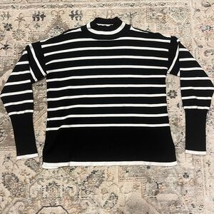 RACHEL ZOE Black and White Striped woman’s Sweater